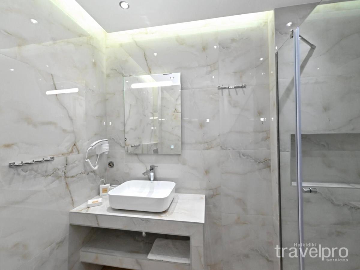 Sabbia Apartments Seafront By Rentalspro Services - Nea Moudania Halkidiki 외부 사진